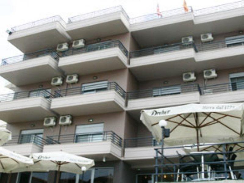 Ambasador Hotel Vlorë Eksteriør billede