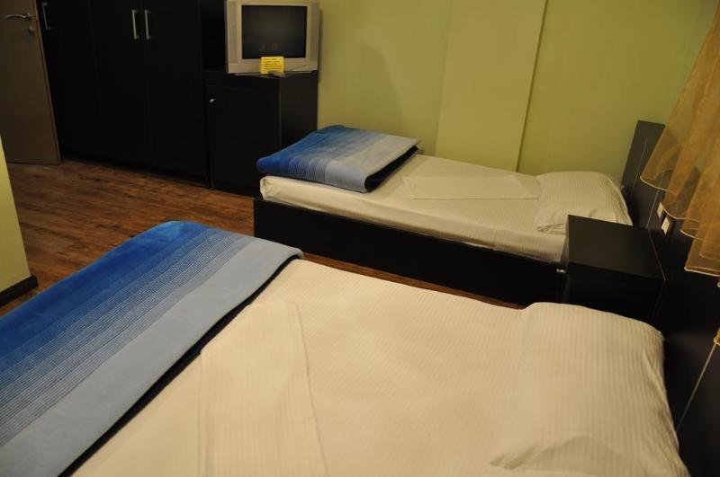 Ambasador Hotel Vlorë Eksteriør billede
