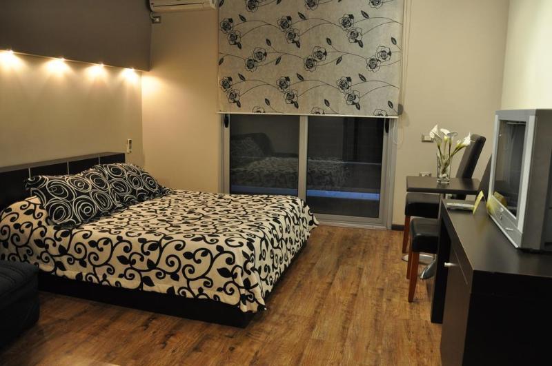 Ambasador Hotel Vlorë Eksteriør billede