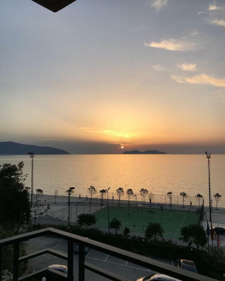 Ambasador Hotel Vlorë Eksteriør billede