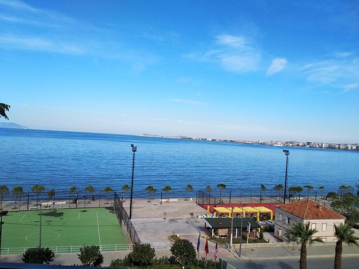 Ambasador Hotel Vlorë Eksteriør billede